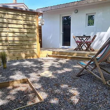 Chalet Chalet Au Calme Avec Jacuzzi La Teste-de-Buch